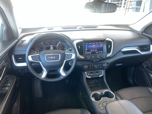 Used 2023 GMC Terrain SLT image 21
