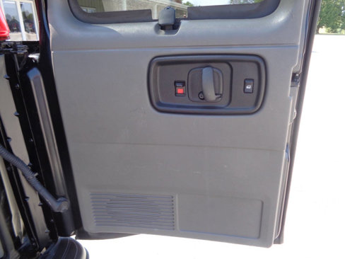 Used 2024 Chevrolet Express 3500 LT w/ LT Preferred Equipment Group image 60