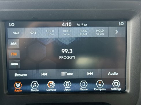 Used 2020 Jeep Renegade Altitude image 25
