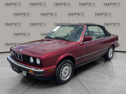 Used 1990 BMW 325i Convertible image 1
