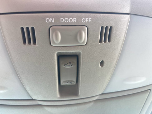 Used 2009 Nissan Altima 2.5 SL w/ Connection Pkg image 31