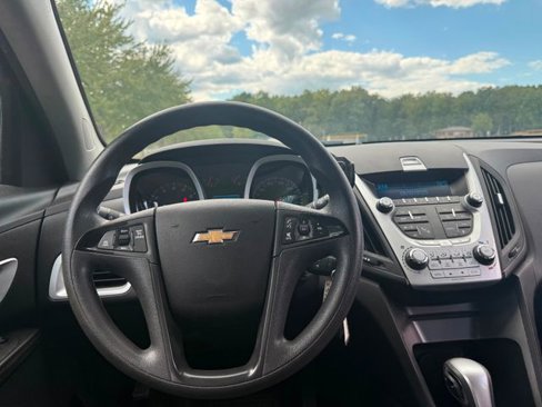Used 2014 Chevrolet Equinox LS image 9