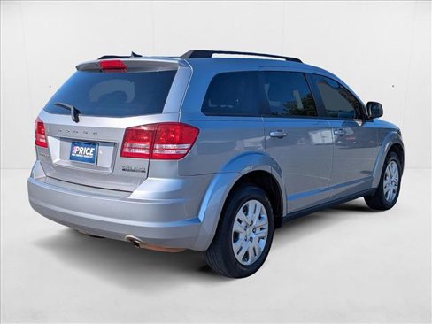 Used 2016 Dodge Journey SE w/ Flexible Seating Group image 5