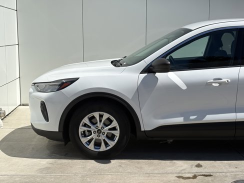 Used 2023 Ford Escape Active image 5