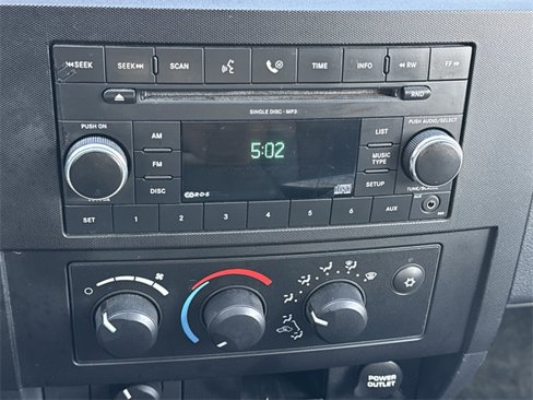 Used 2008 Dodge Dakota SXT w/ Extra Security Group image 18