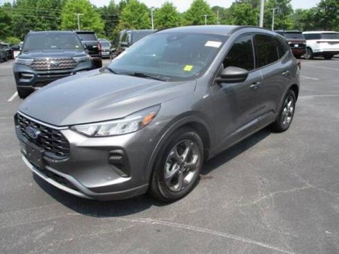 Used 2023 Ford Escape ST-Line w/ Tech Pack #1 image 1