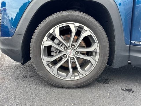 Used 2020 GMC Terrain SLT w/ Preferred Package image 28