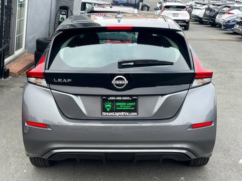 Used 2025 Nissan Leaf S image 6