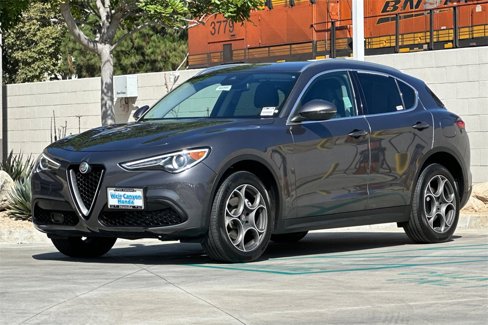 Used 2018 Alfa Romeo Stelvio Sport w/ Cold Weather Package image 10