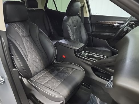 Used 2023 Buick Envision Avenir image 15