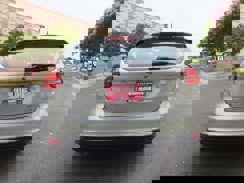 Used 2015 Ford Focus Electric Hatchback image 23