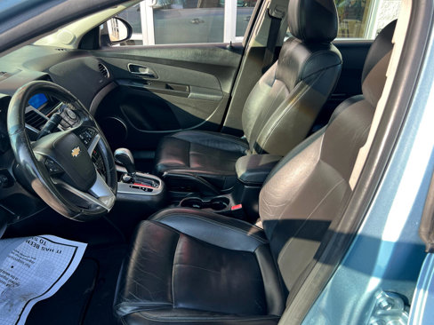 Used 2011 Chevrolet Cruze LTZ image 12
