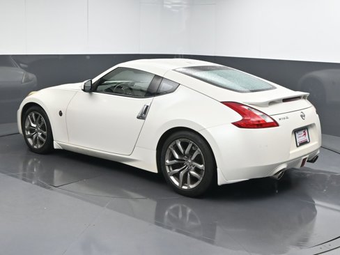 Used 2014 Nissan 370Z Touring w/ Aerodynamics Package image 6