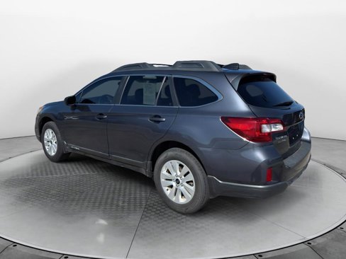 Used 2016 Subaru Outback 2.5i Premium image 3