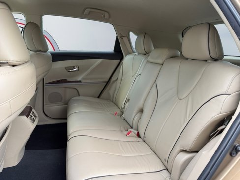 Used 2009 Toyota Venza image 19