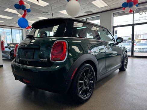 Used 2019 MINI Cooper 2-Door Hardtop image 11