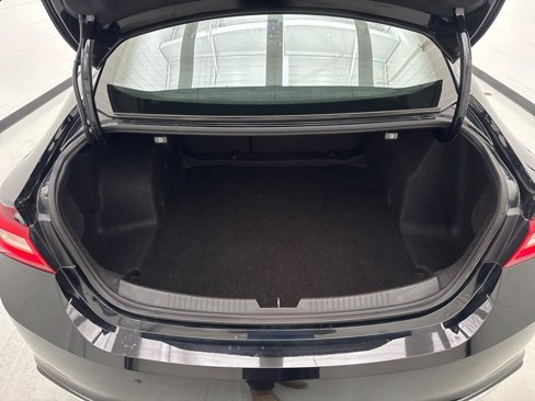 Used 2019 Chevrolet Malibu RS image 6