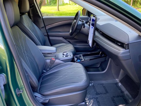 Used 2024 Ford Mustang Mach-E Select image 34
