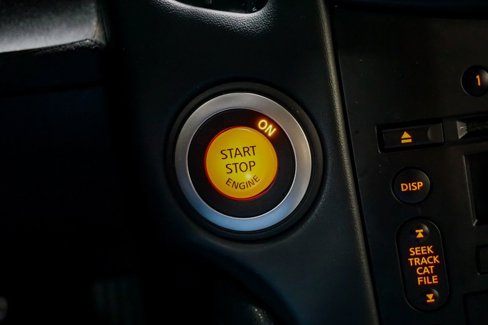 Used 2010 Nissan 370Z Touring image 28