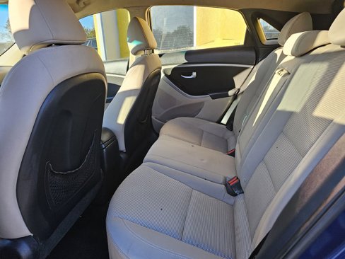 Used 2013 Hyundai Elantra GT image 9