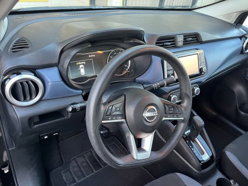 Used 2023 Nissan Versa SV image 28