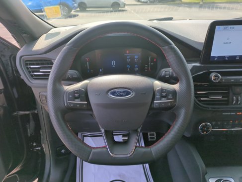 Used 2023 Ford Escape ST-Line image 16