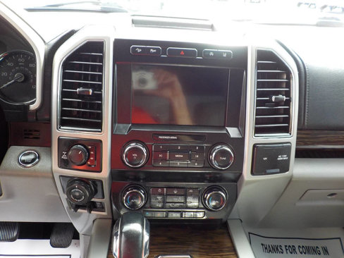 Used 2020 Ford F150 Lariat w/ Equipment Group 501A Mid image 17