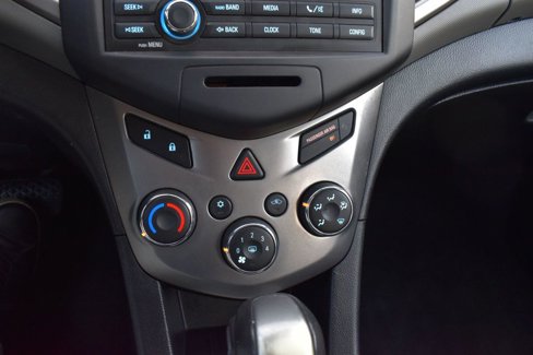 Used 2016 Chevrolet Sonic LS image 29