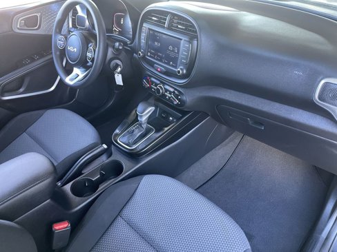 Used 2023 Kia Soul LX w/ Option Group 015 image 25