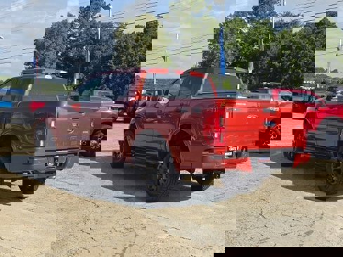 Used 2019 Ford Ranger XLT w/ Black Appearance Package image 4