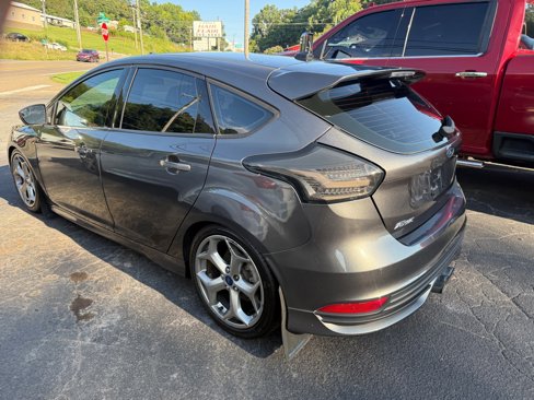 Used 2016 Ford Focus ST image 24