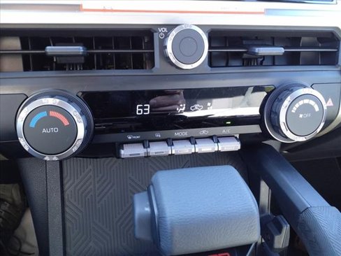 New 2024 Toyota Tacoma TRD Off-Road image 25