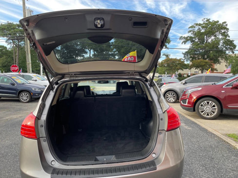 Used 2009 Nissan Rogue SL w/ Premium Pkg image 35