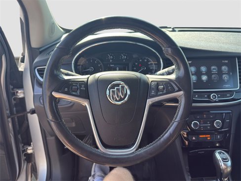 Used 2019 Buick Encore Preferred image 10