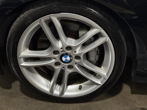 Used 2012 BMW 135i Convertible image 44