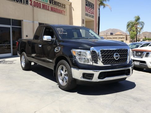 Used 2017 Nissan Titan SV w/ All Weather Package (L93) image 20