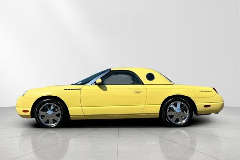 Used 2002 Ford Thunderbird image 3