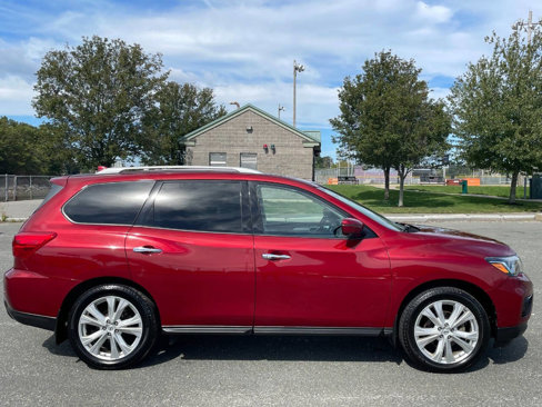 Used 2019 Nissan Pathfinder SL w/ SL Premium Package image 8