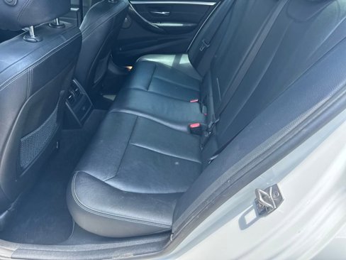 Used 2018 BMW 340i Sedan image 25