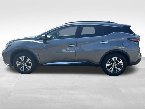 Used 2023 Nissan Murano SV image 2