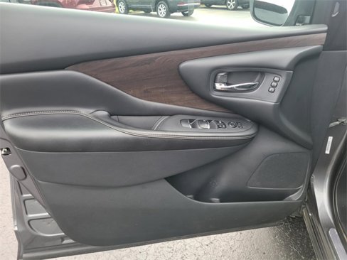 Used 2019 Nissan Murano Platinum image 21