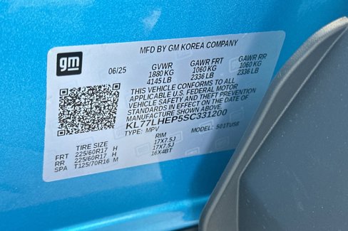 New 2025 Chevrolet Trax LT image 29