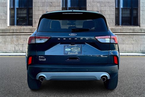 Used 2022 Ford Escape SEL image 4