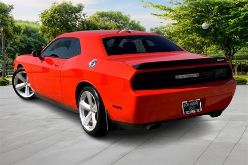 Used 2009 Dodge Challenger SRT8 w/ SRT Option Group II image 4