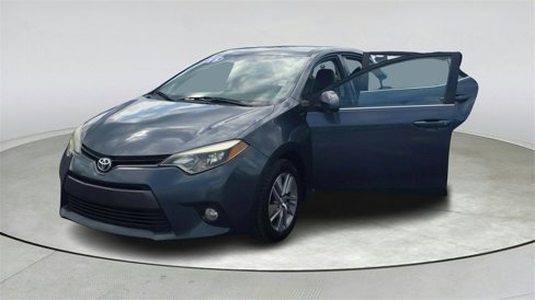 Used 2015 Toyota Corolla LE image 10