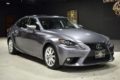 Used 2016 Lexus IS 300 AWD image 2