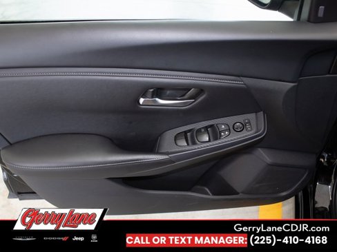 Used 2023 Nissan Sentra SV image 14
