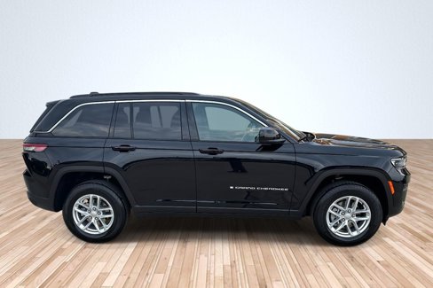 New 2025 Jeep Grand Cherokee Laredo X w/ Luxury Tech Group I image 5