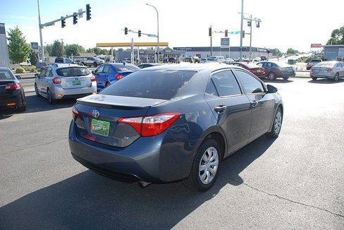 Used 2015 Toyota Corolla LE image 5