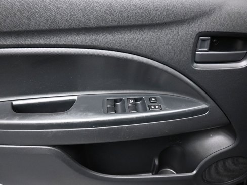 Used 2023 Mitsubishi Mirage ES image 10